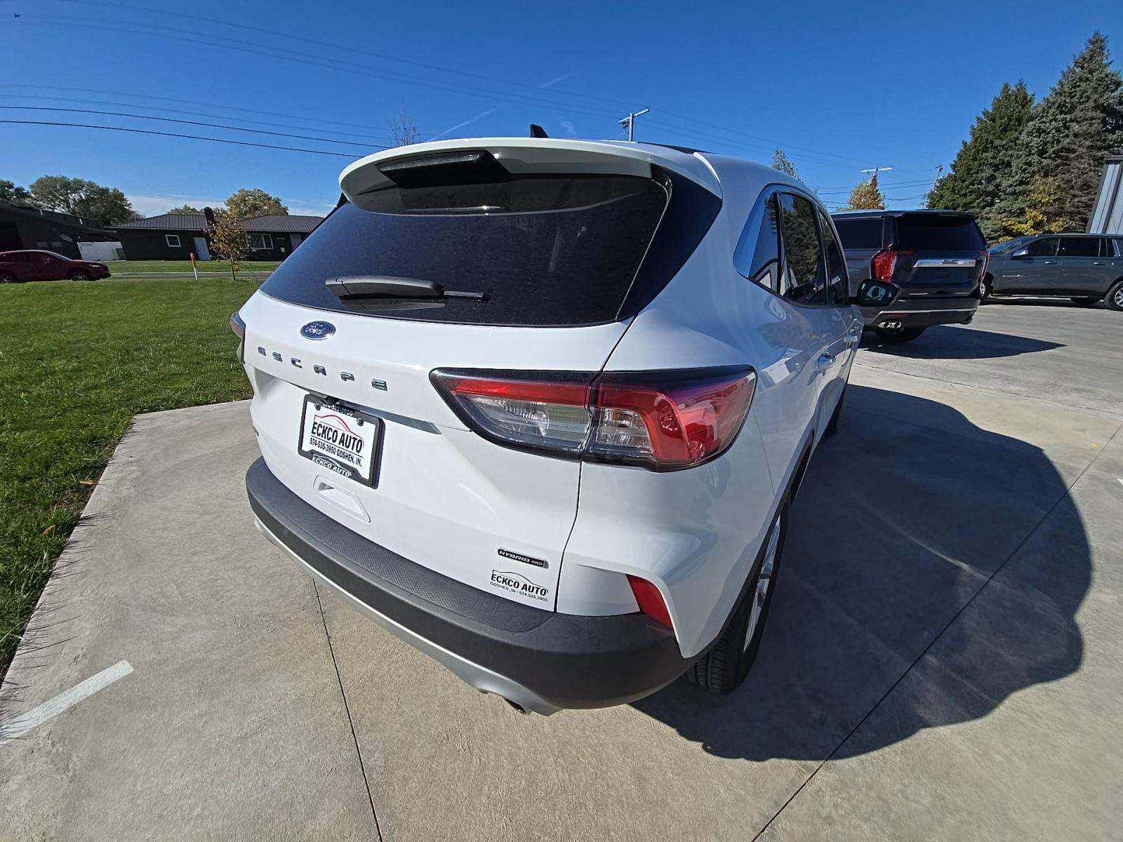2022 Ford Escape Hybrid SE AWD