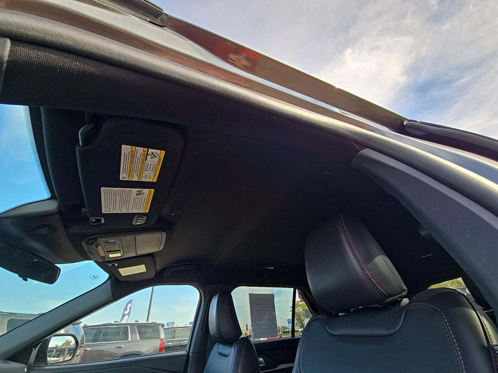 2025 Ford Explorer ST-Line AWD