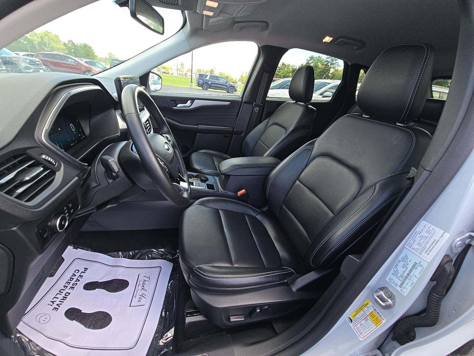 2025 Ford Escape Platinum AWD