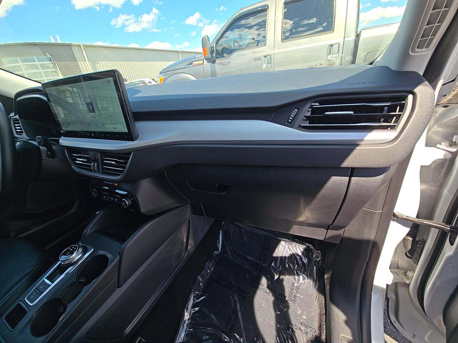 2025 Ford Escape Platinum AWD