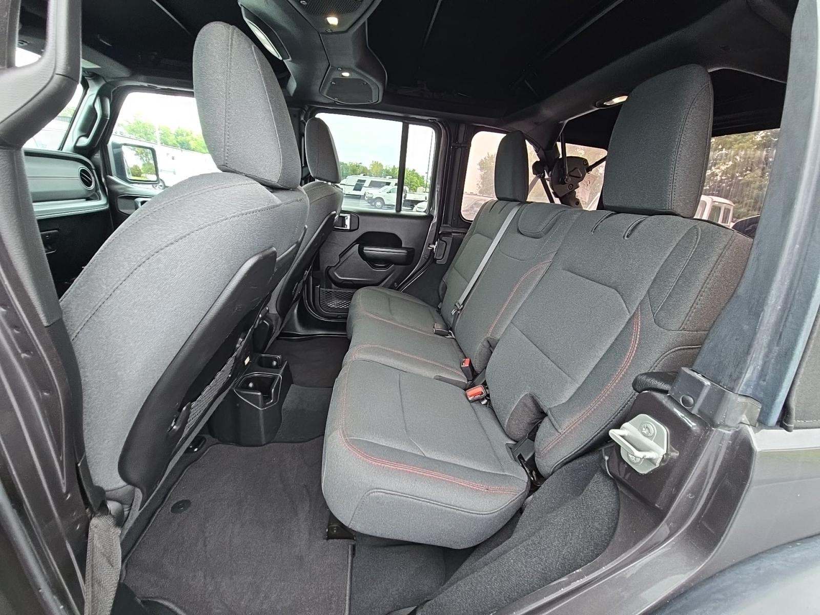 2024 Jeep Wrangler Rubicon AWD