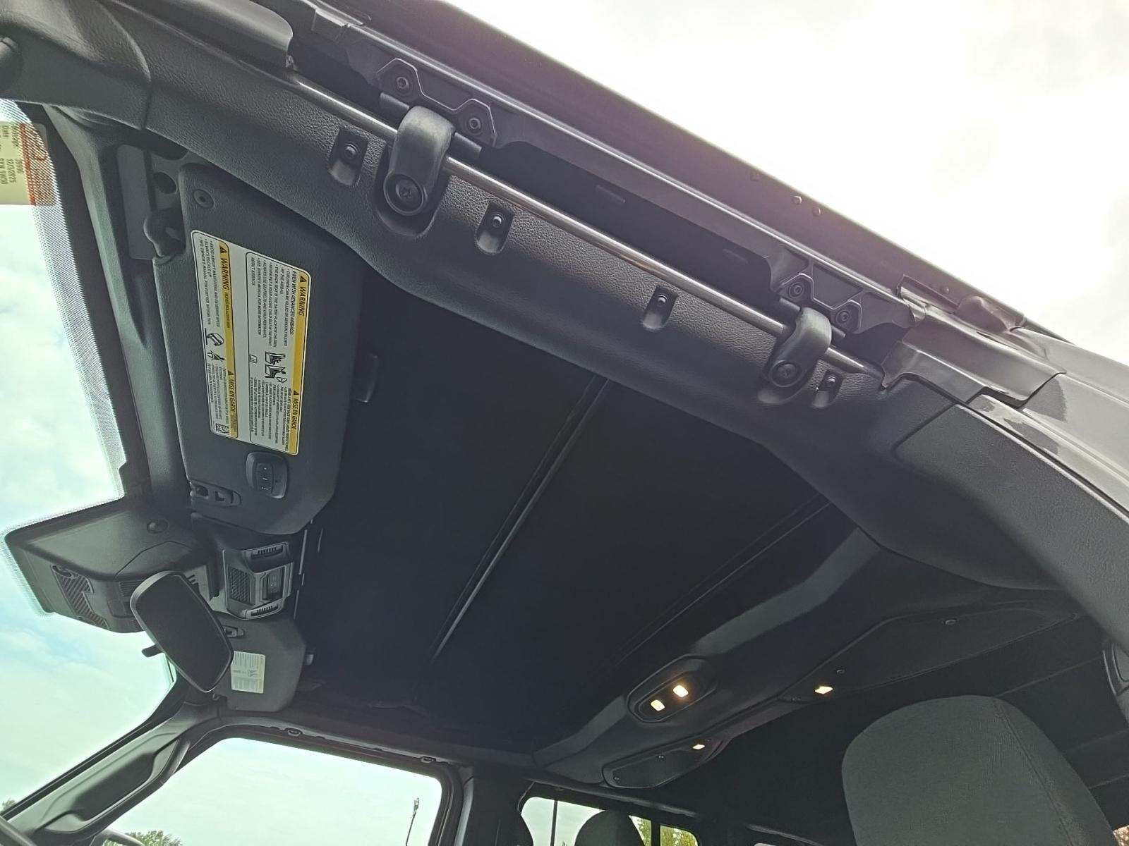 2024 Jeep Wrangler Rubicon AWD