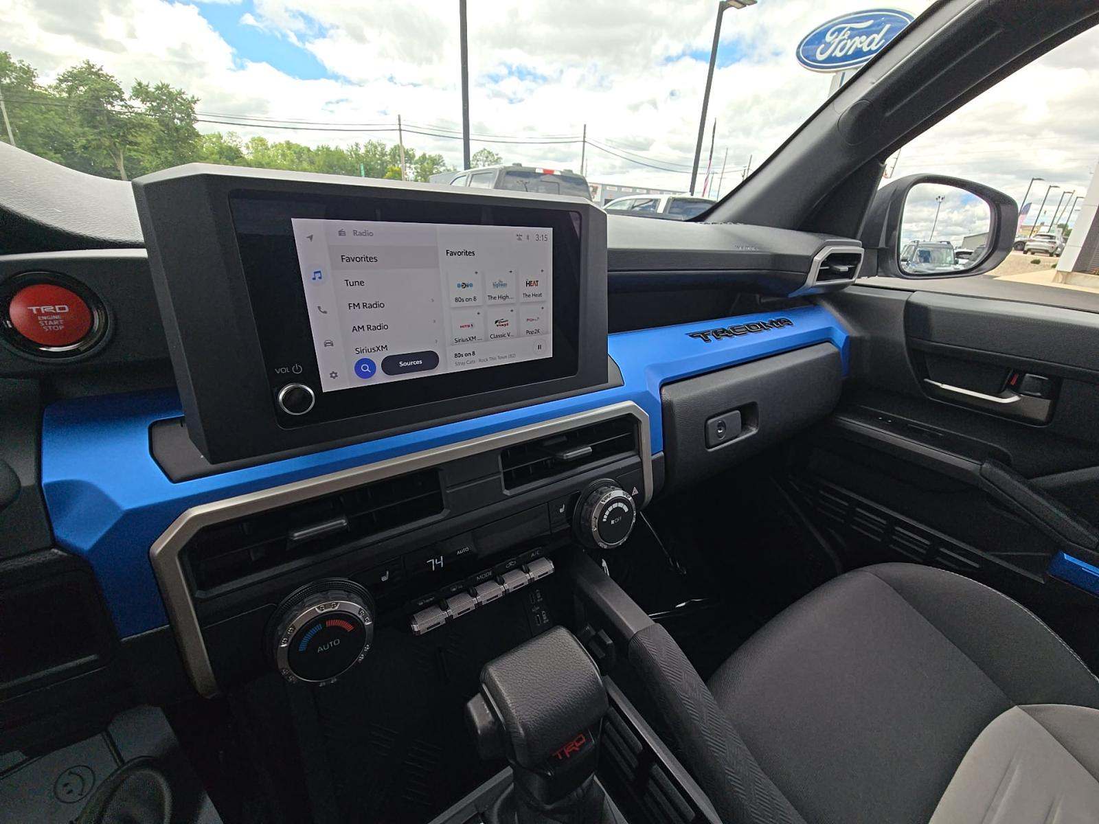 2025 Toyota Tacoma TRD Off-Road AWD