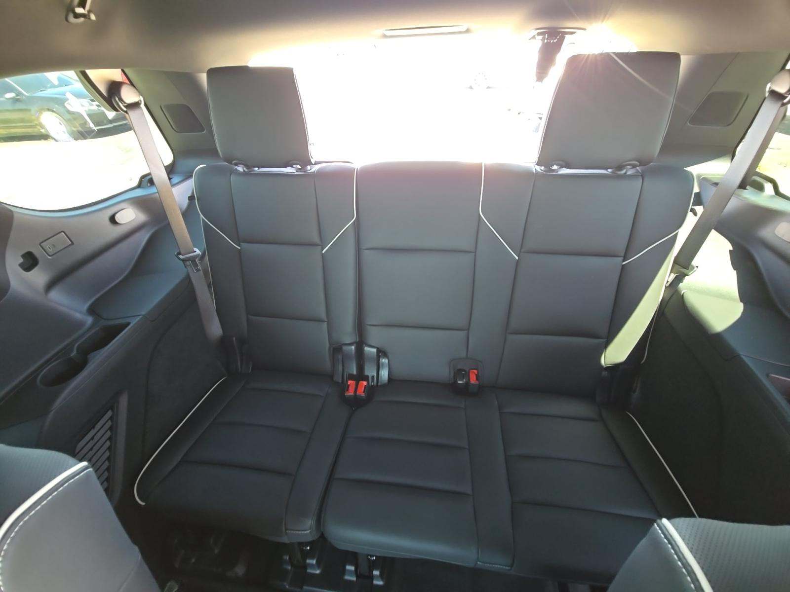 2025 Cadillac Escalade Premium Luxury AWD