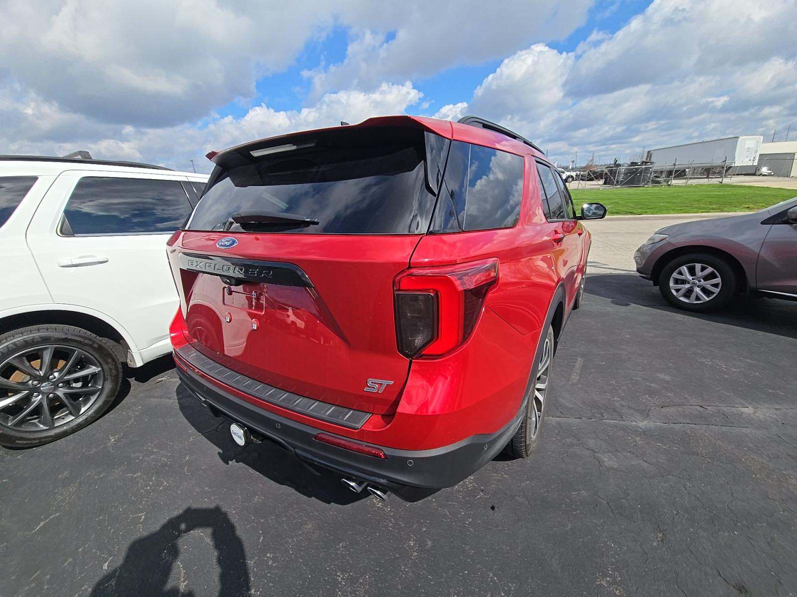 FORD EXPLORER - 3