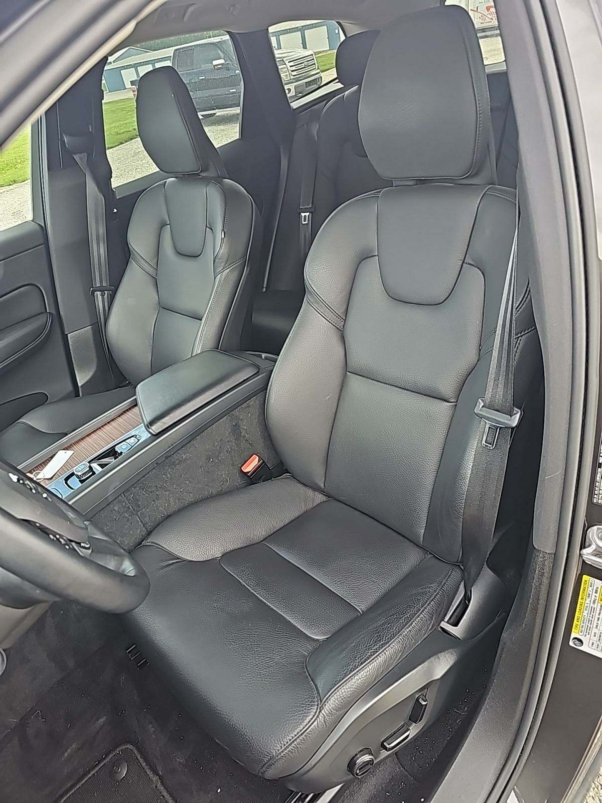 2023 Volvo XC60 B5 Plus AWD