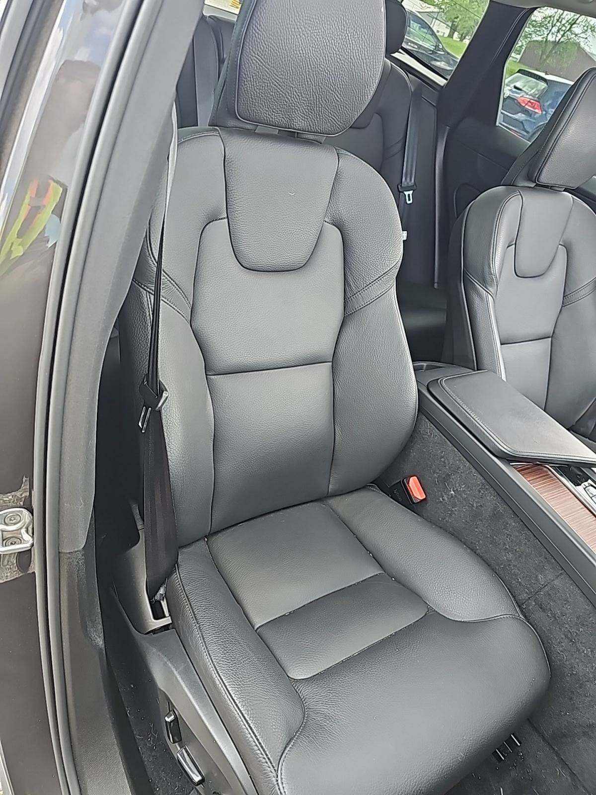 2023 Volvo XC60 B5 Plus AWD