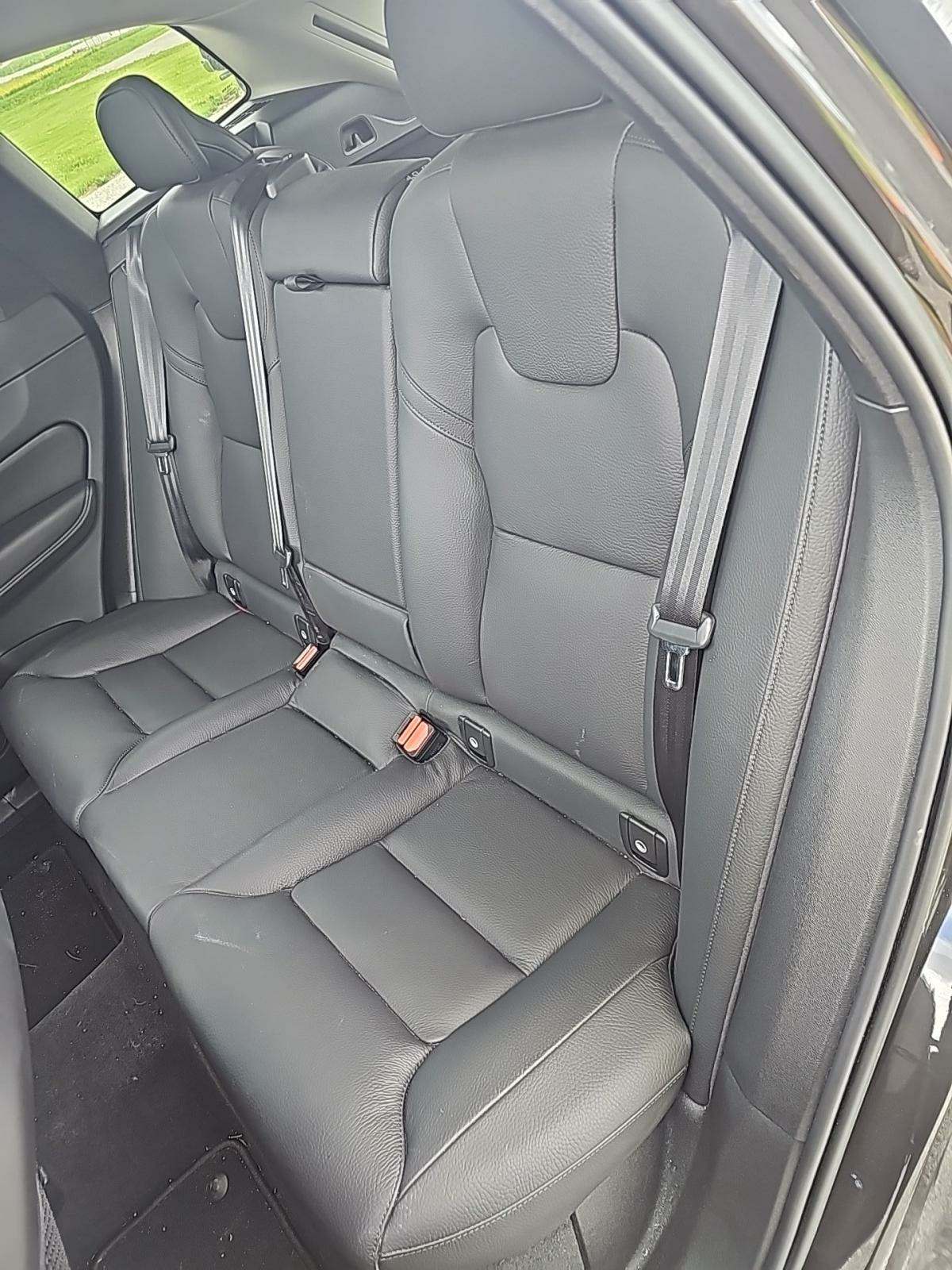 2023 Volvo XC60 B5 Plus AWD