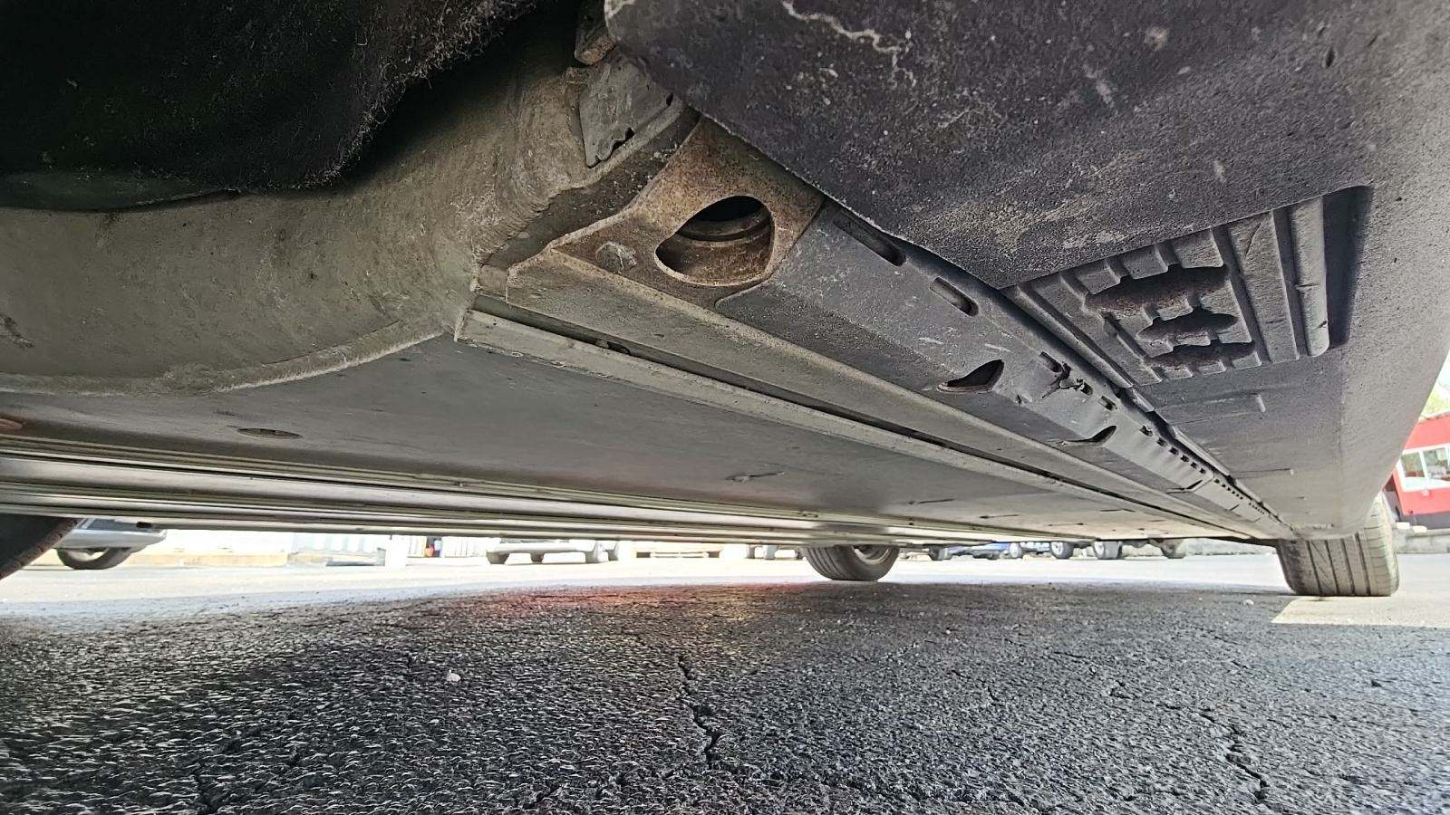 2015 Tesla Model S 85D AWD