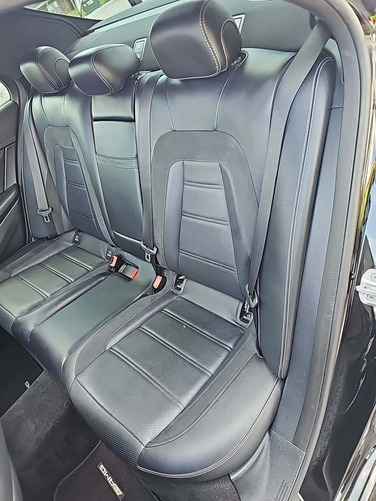 Mercedes-Benz AMG E 43 4MATIC Sedan снимка Mercedes-Benz AMG E 43 4MATIC Sedan
