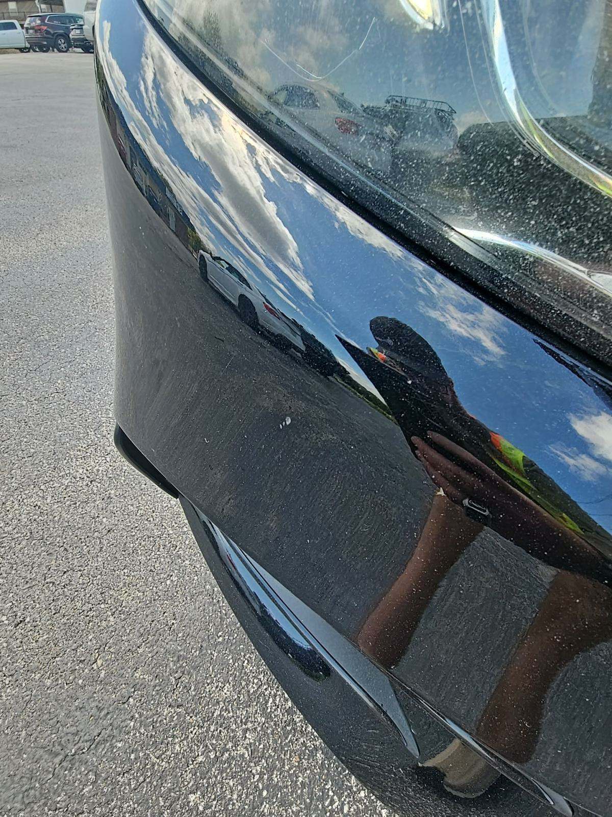 Mercedes-Benz AMG E 43 4MATIC Sedan снимка Mercedes-Benz AMG E 43 4MATIC Sedan