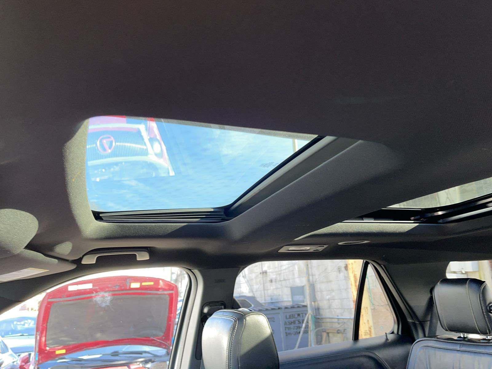 2018 Ford Explorer Platinum AWD