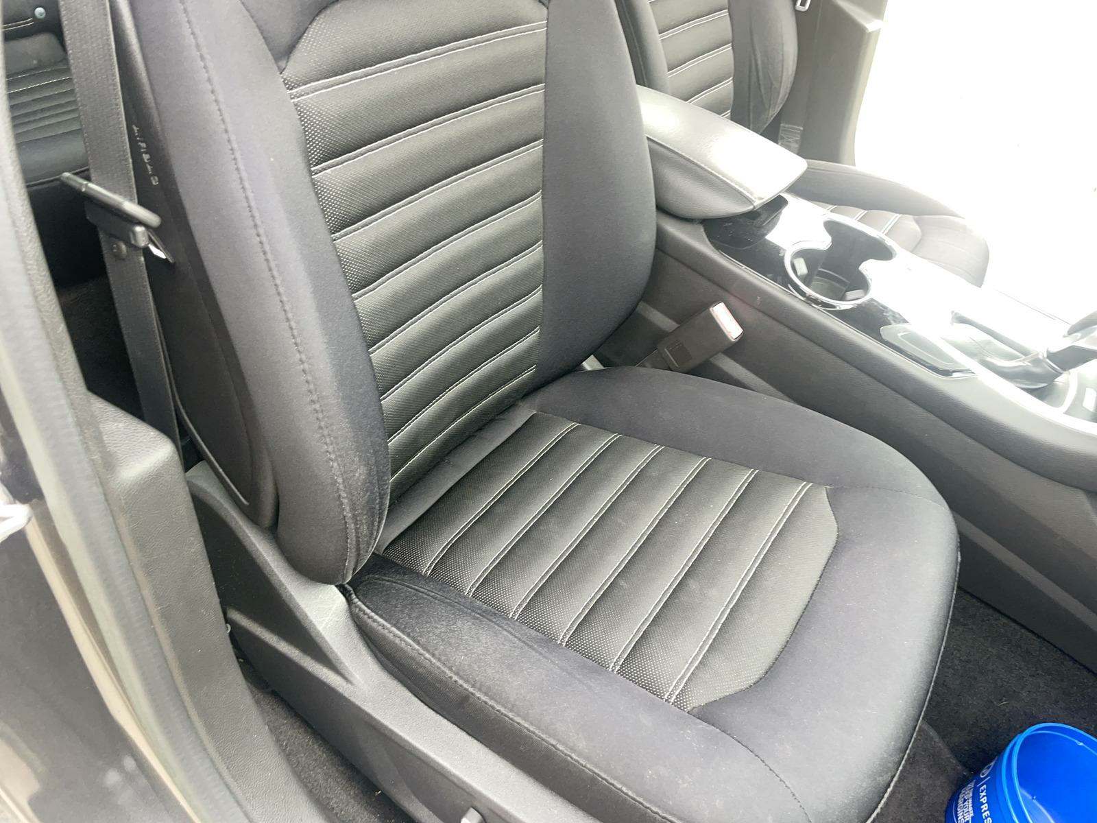 2015 Ford Fusion SE FWD