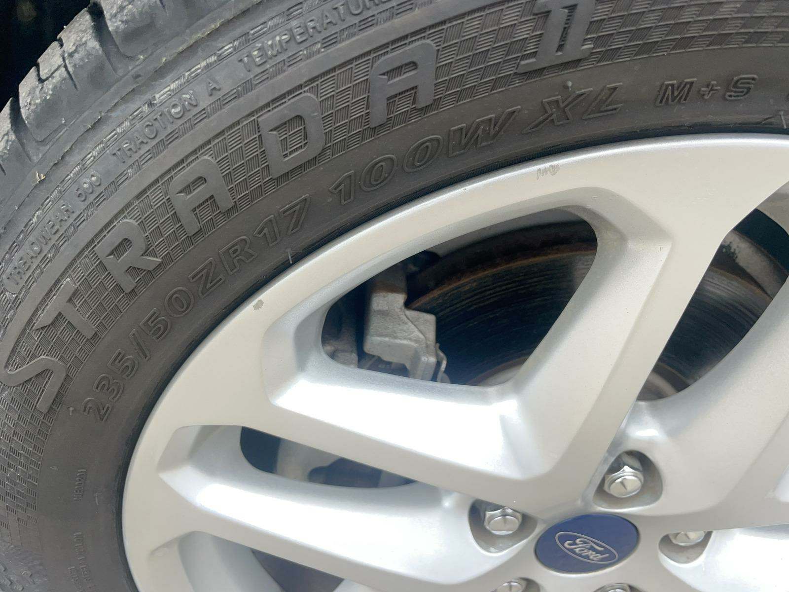 2015 Ford Fusion SE FWD