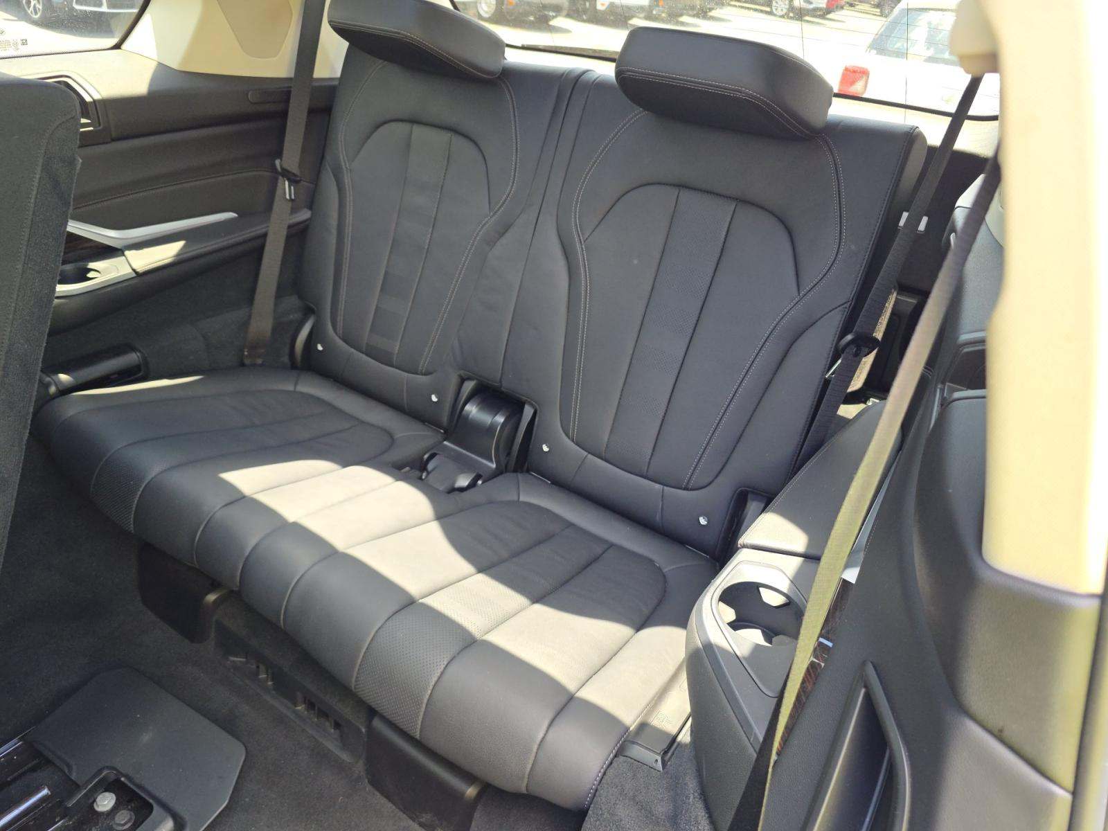 2021 BMW X7 xDrive40i AWD