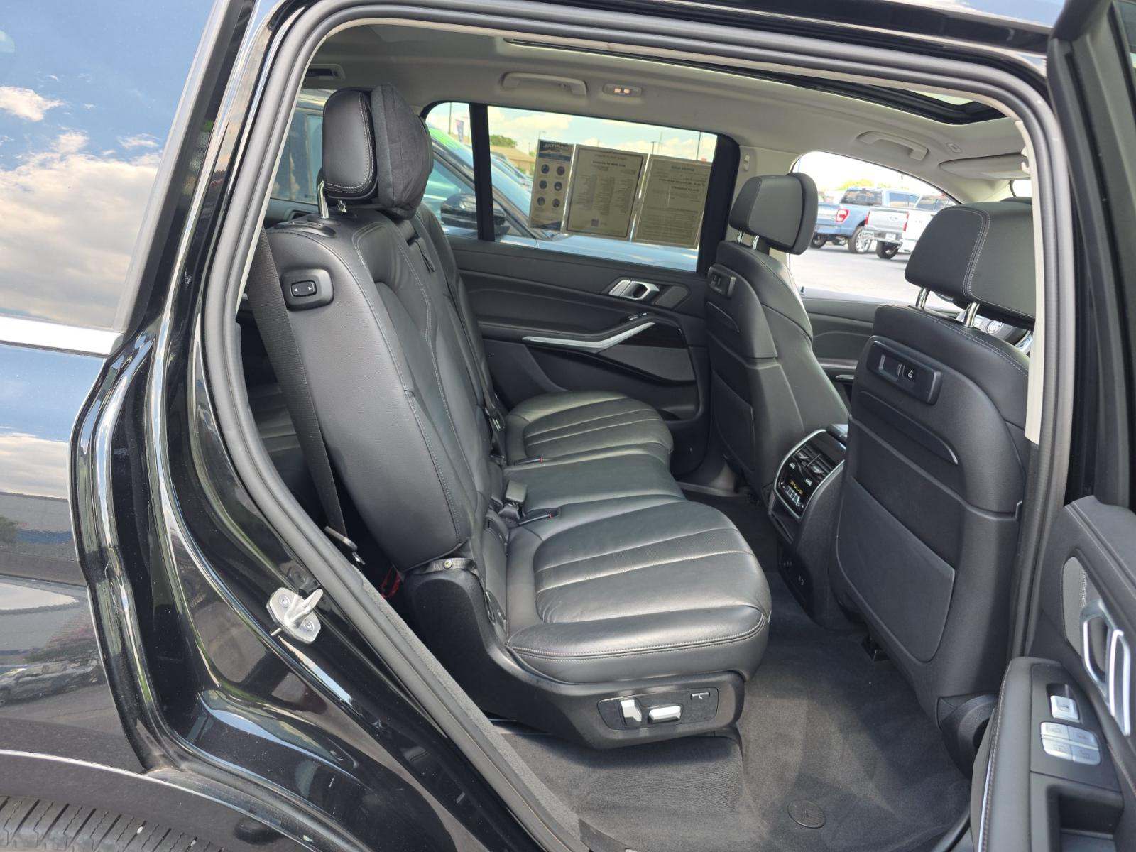 2021 BMW X7 xDrive40i AWD