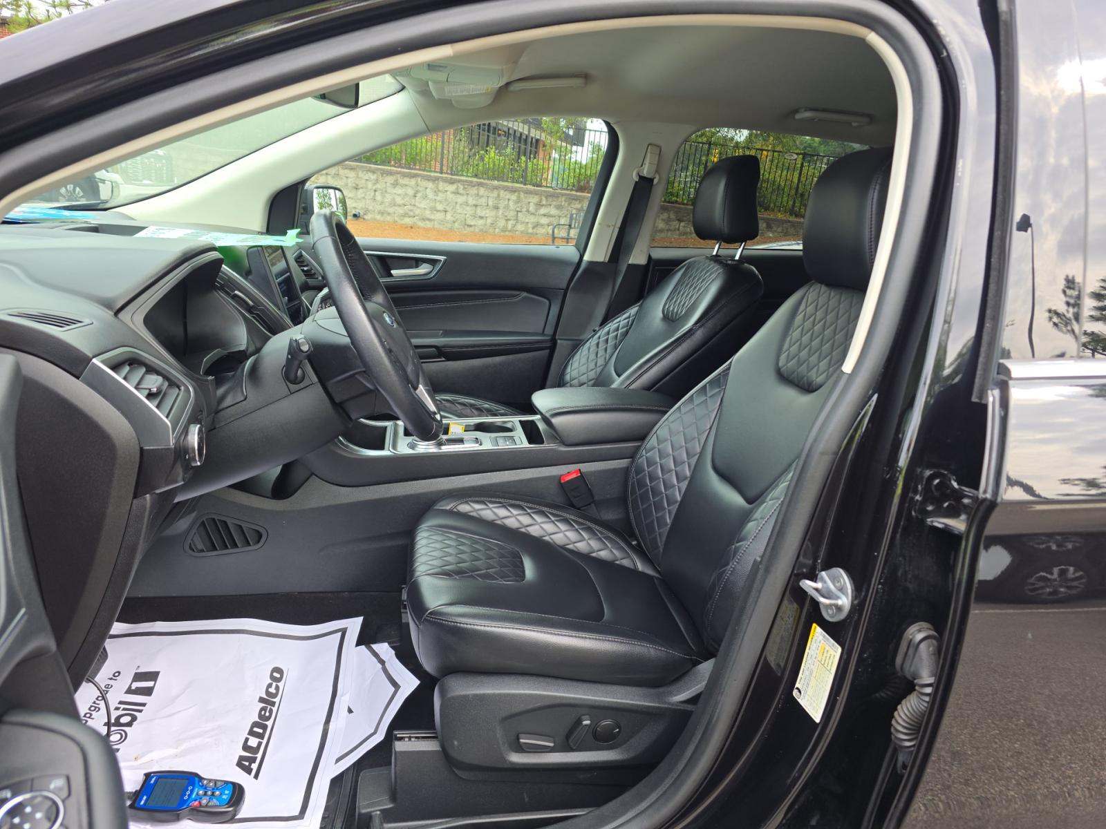 2024 Ford Edge Titanium AWD