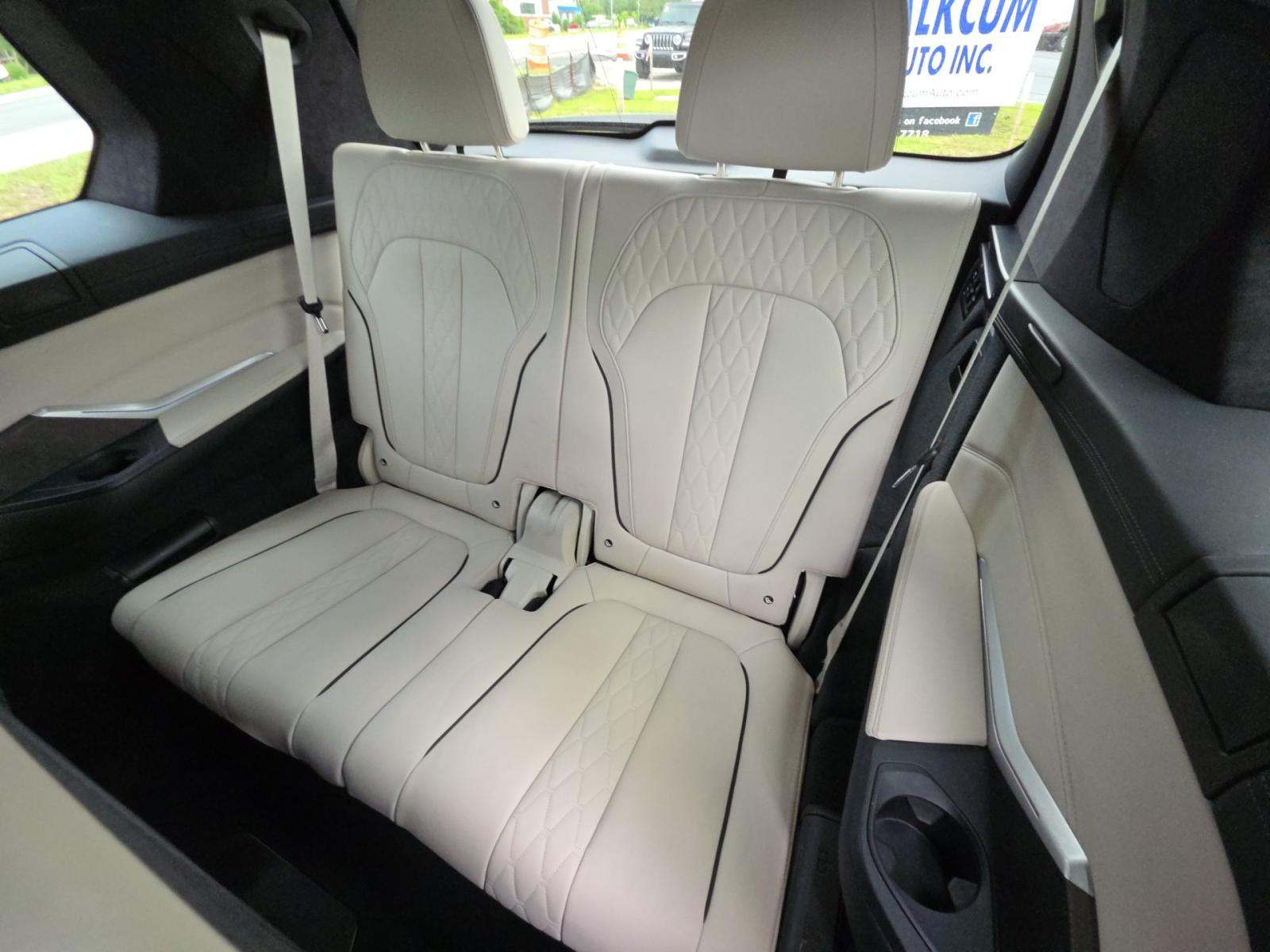 2020 BMW X7 M50i AWD
