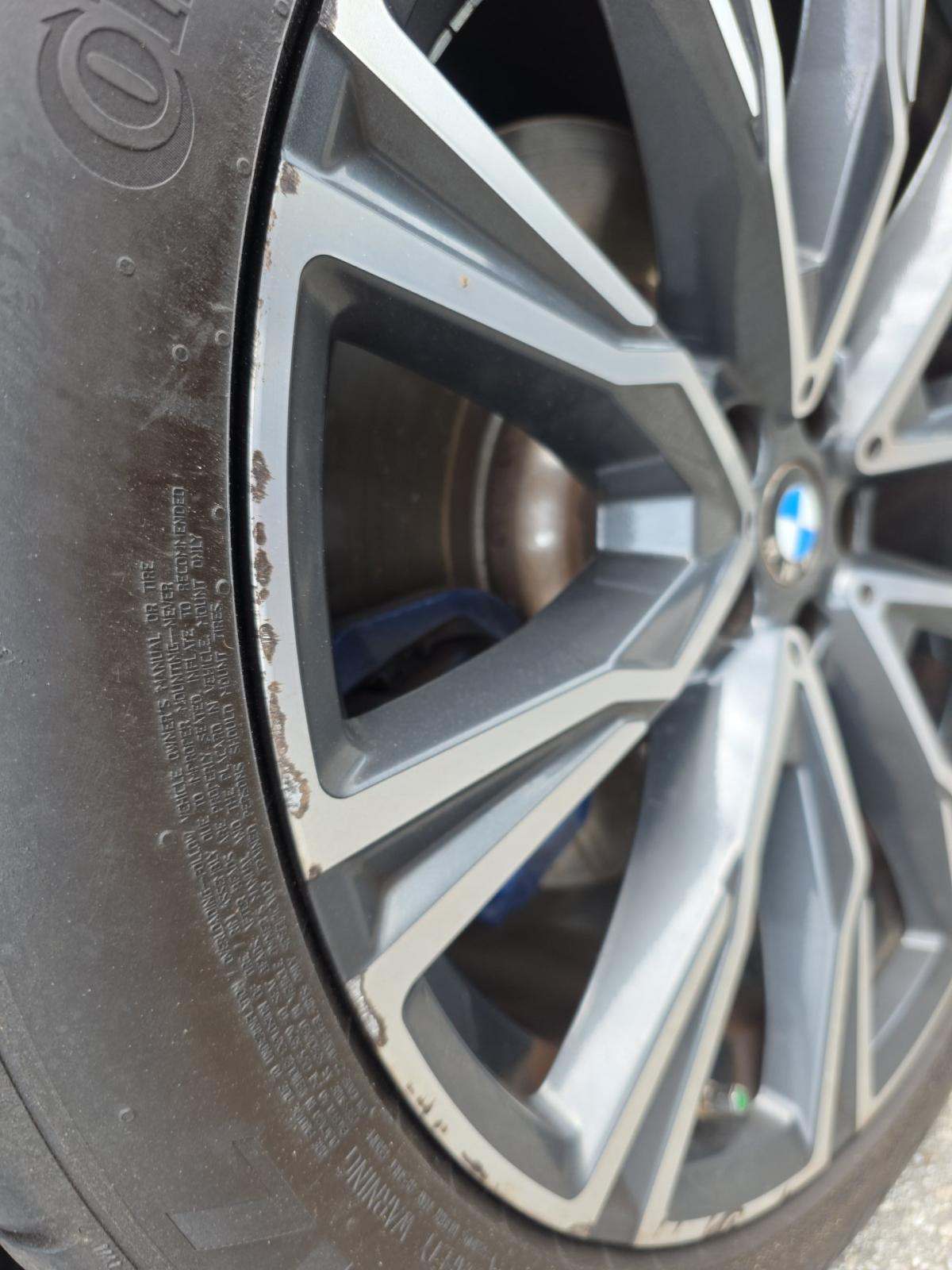 2020 BMW X7 M50i AWD