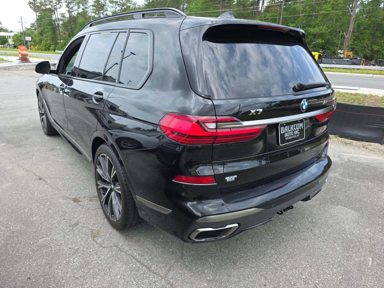 2020 BMW X7 M50i AWD