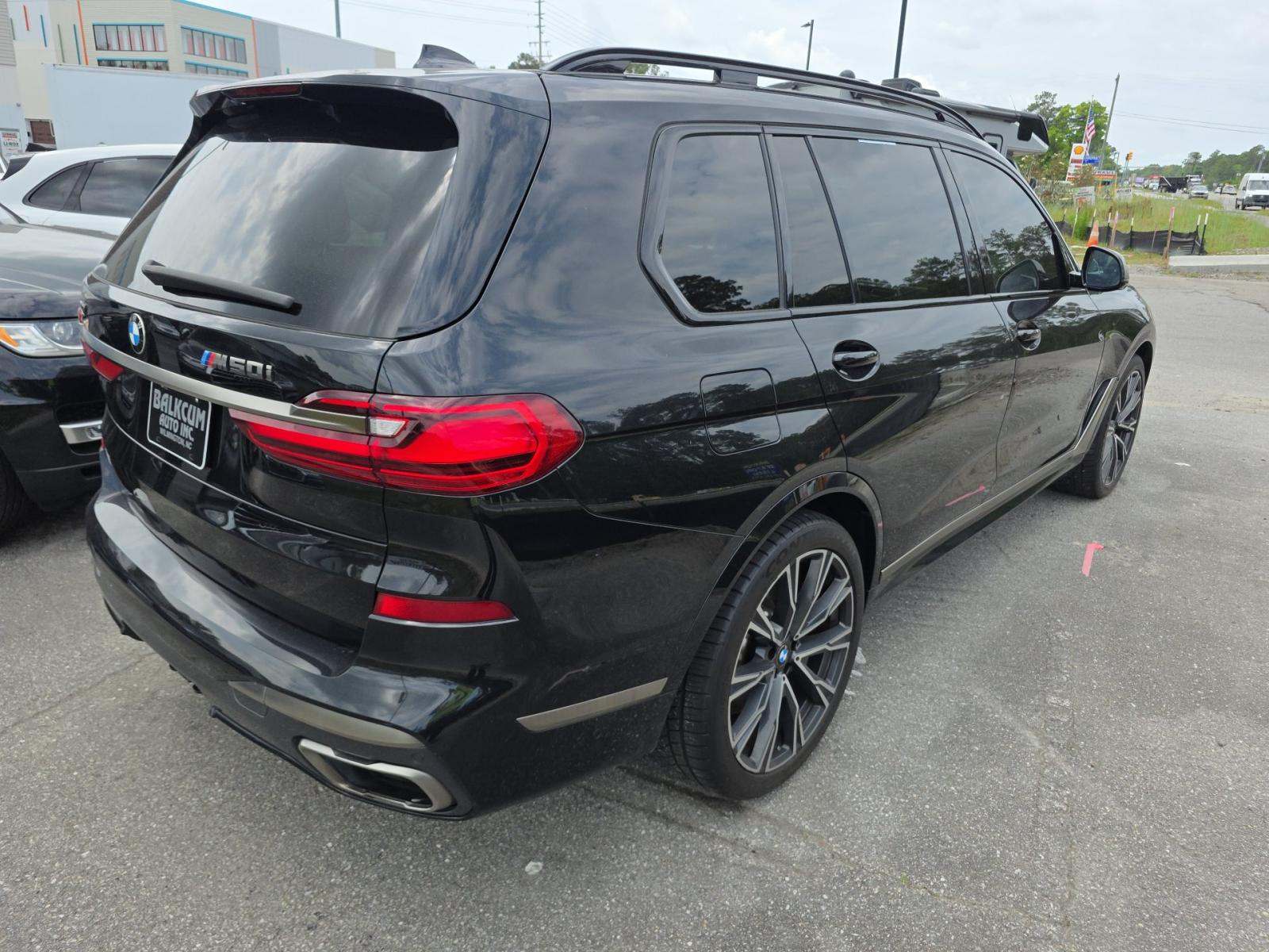 2020 BMW X7 M50i AWD
