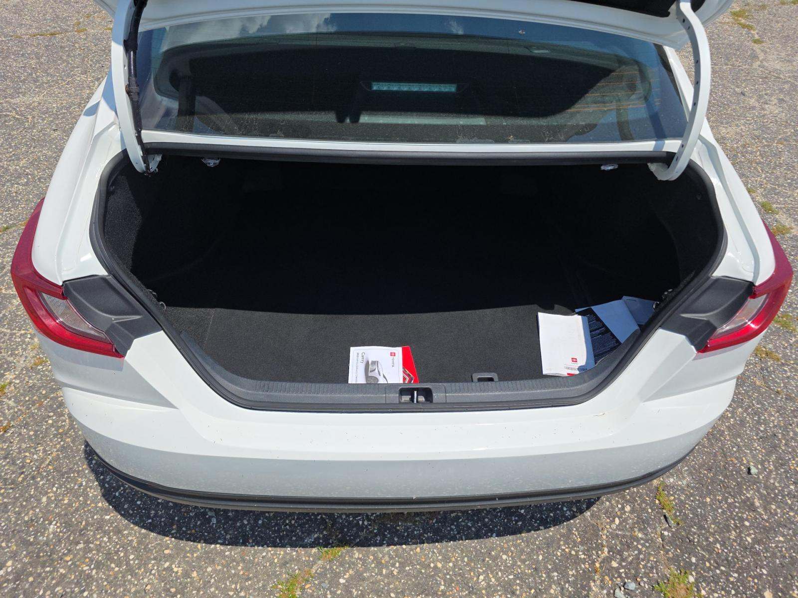 2025 Toyota Camry LE FWD