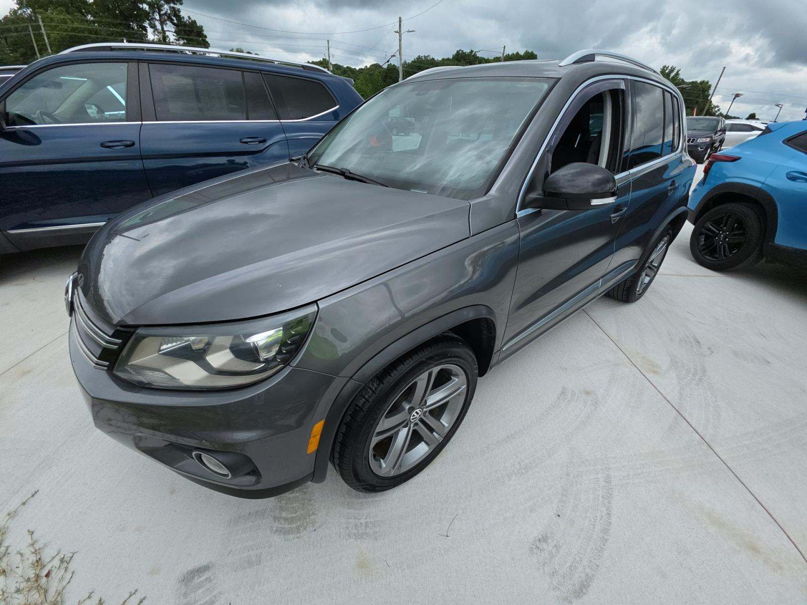 2017 Volkswagen Tiguan 2.0T Sport FWD