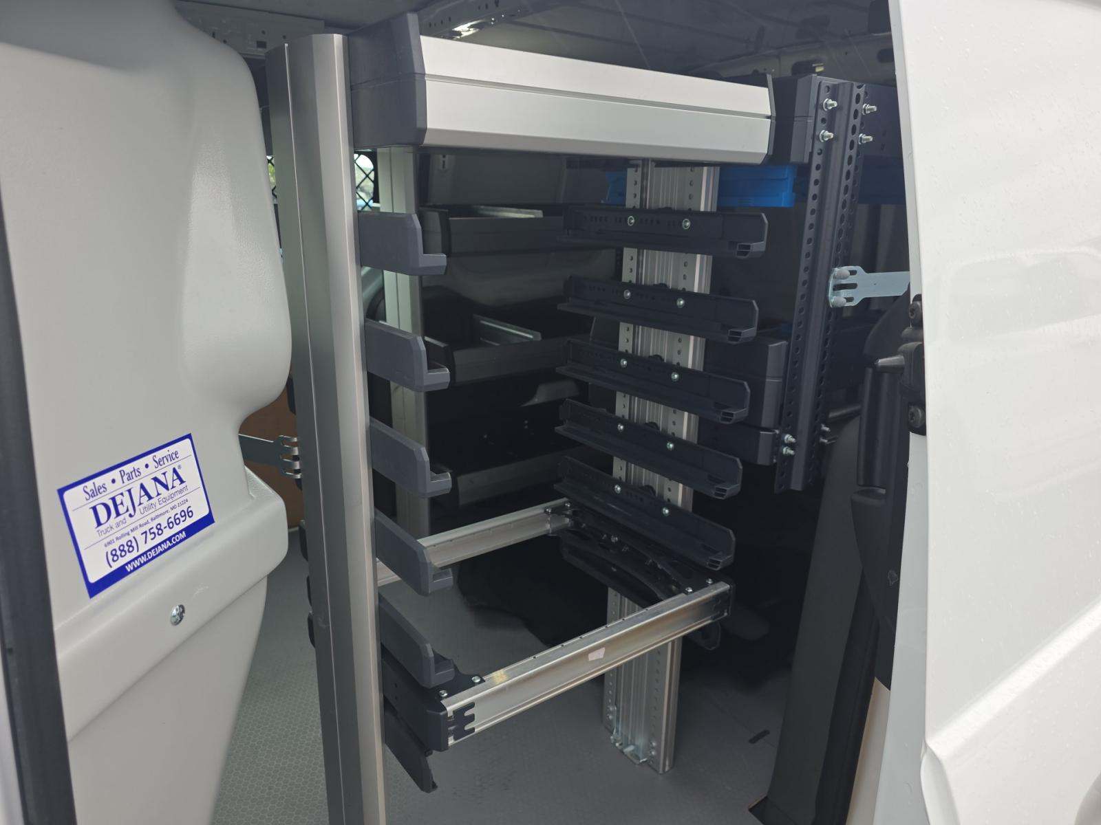 FORD TRANSIT CONNECT - 9