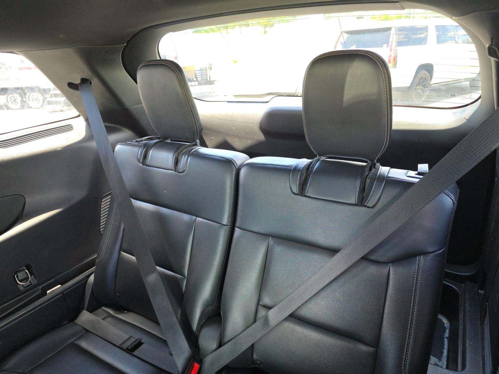 FORD EXPLORER - 10