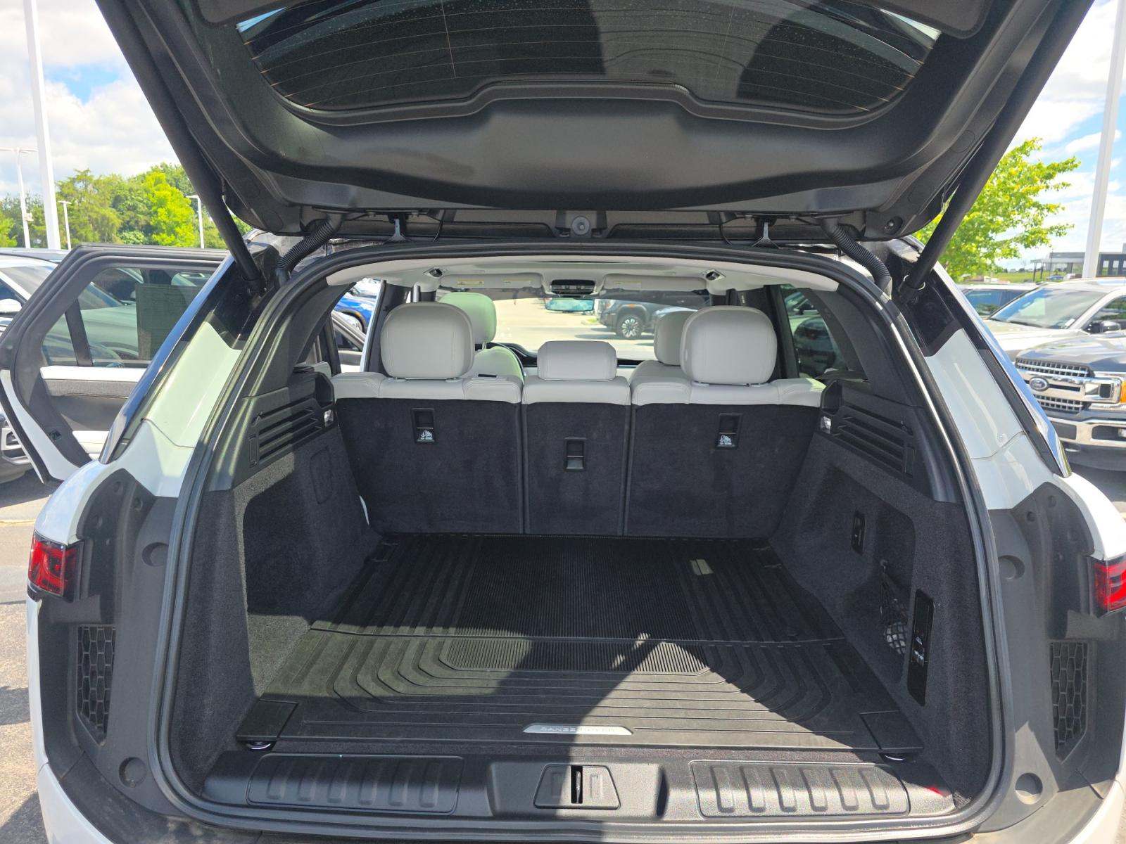 2024 Land Rover Range Rover Sport SE AWD