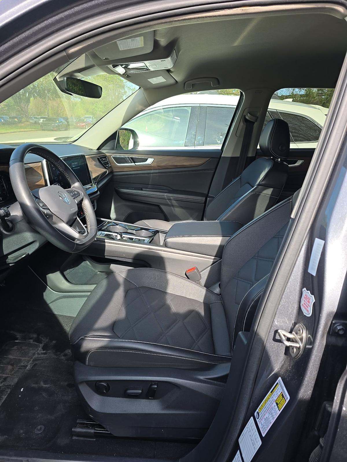 2024 Volkswagen Atlas 2.0T SE AWD