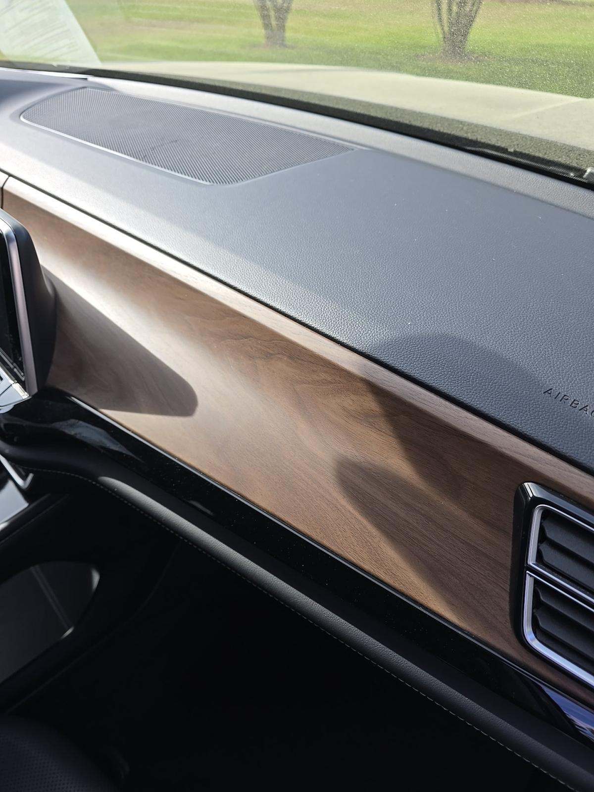 2024 Volkswagen Atlas 2.0T SE AWD