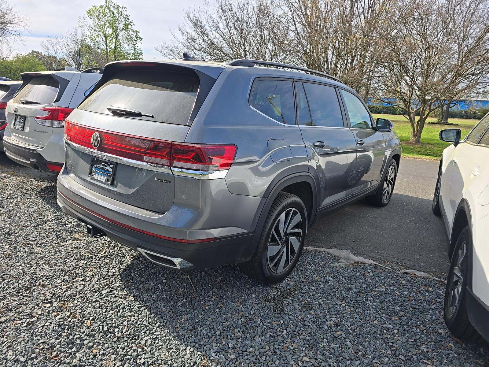 2024 Volkswagen Atlas 2.0T SE AWD