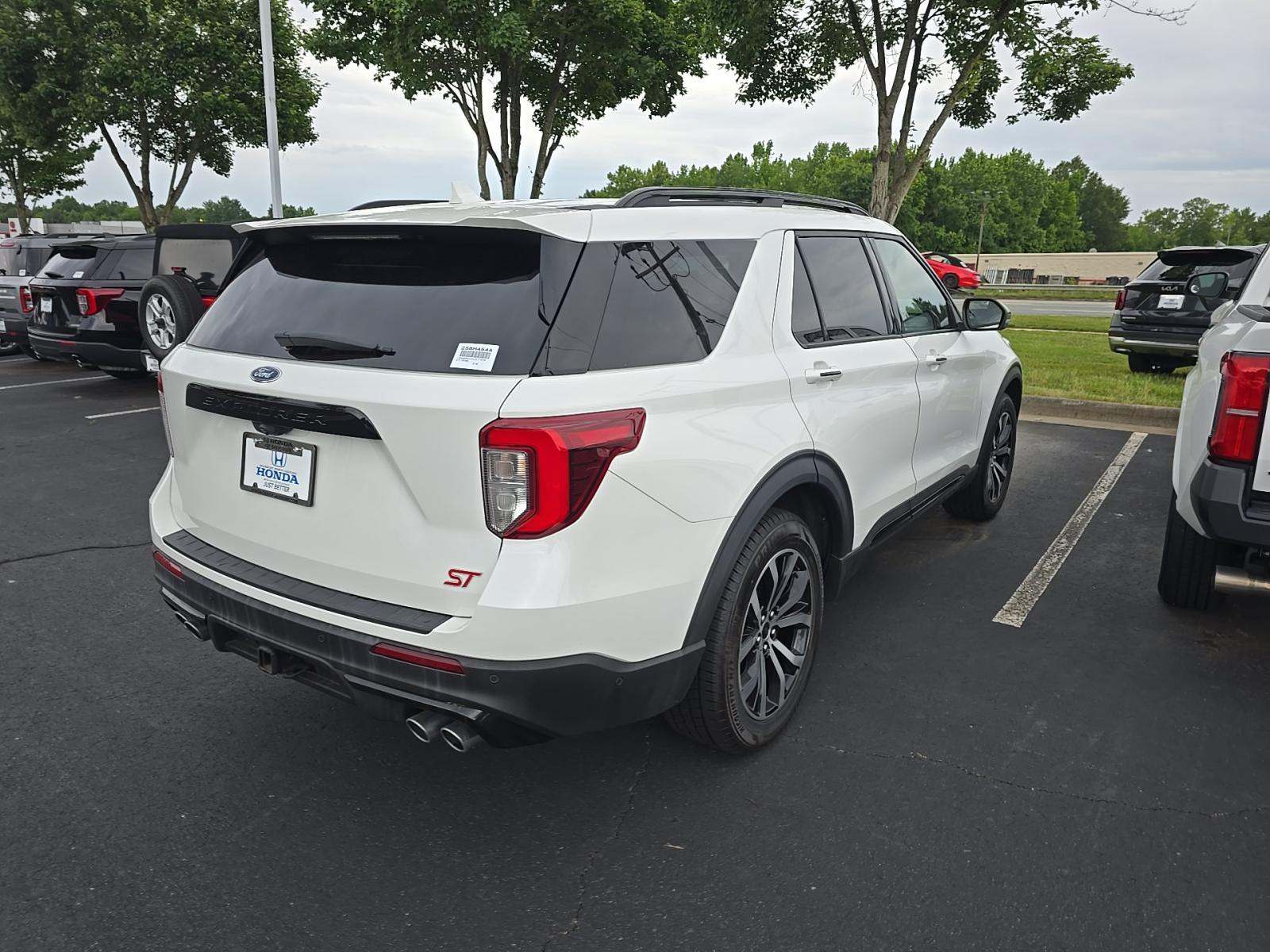 FORD EXPLORER - 3