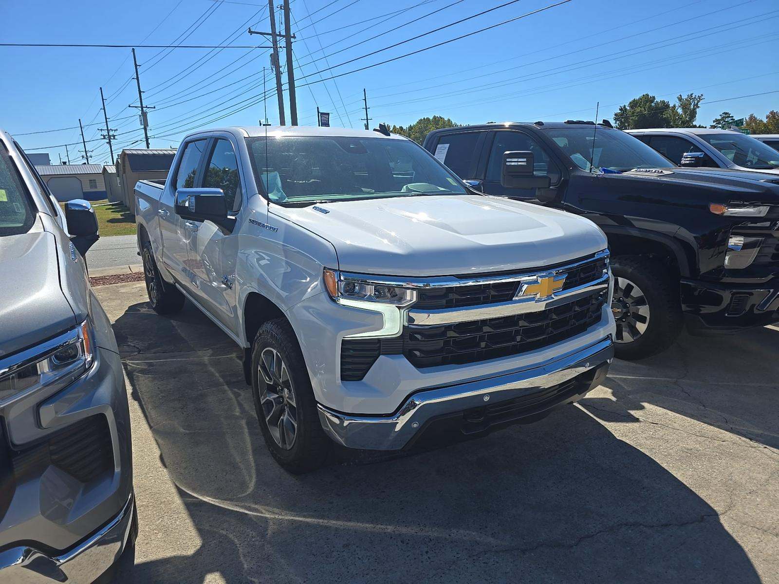 2025 Chevrolet Silverado 1500 LT RWD
