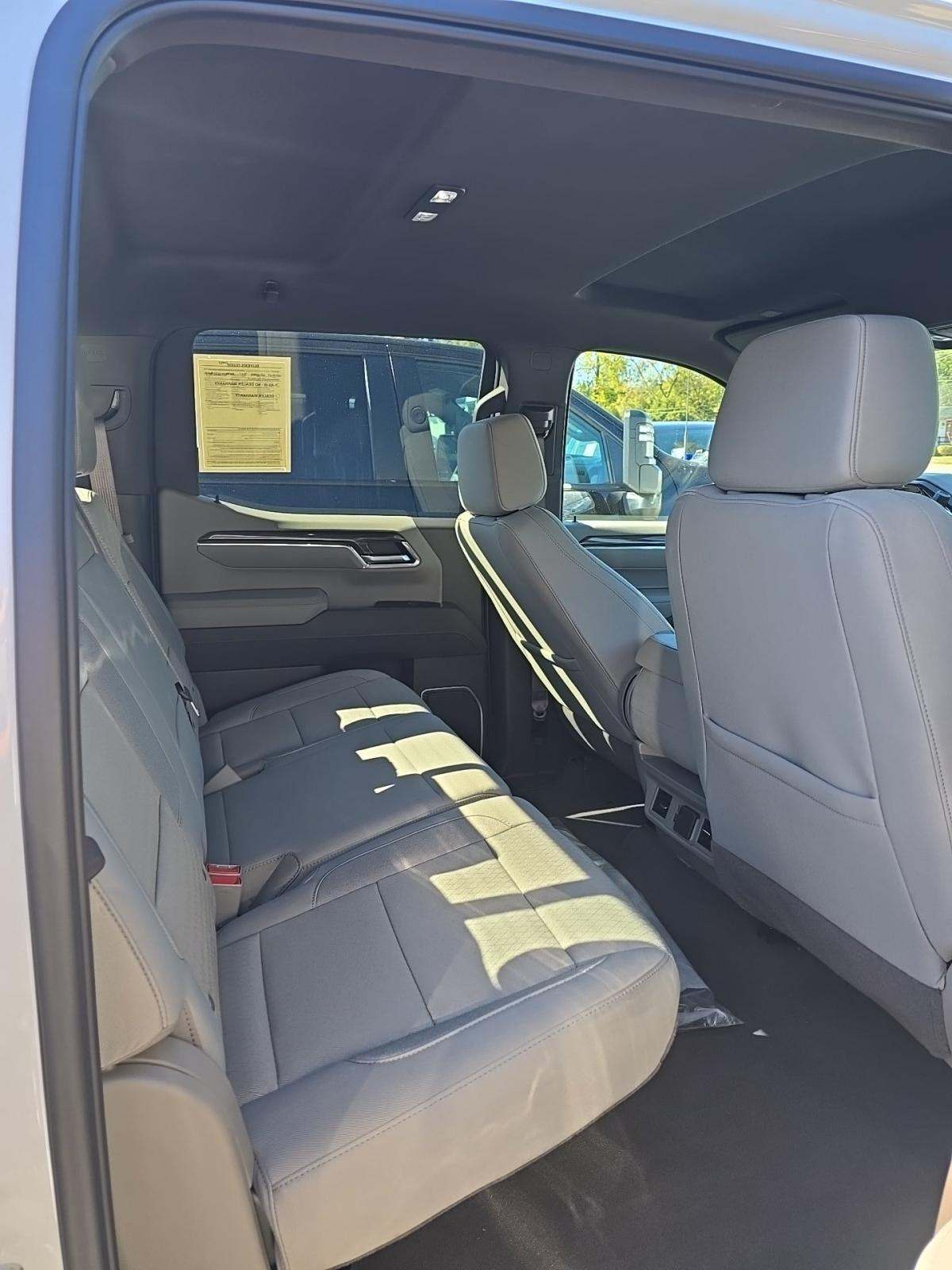 2025 Chevrolet Silverado 1500 LT RWD