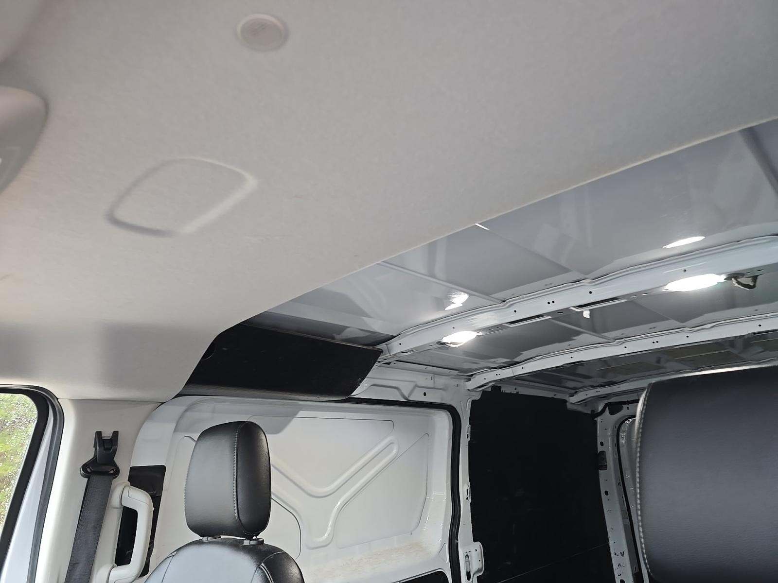 FORD TRANSIT 250 - 7