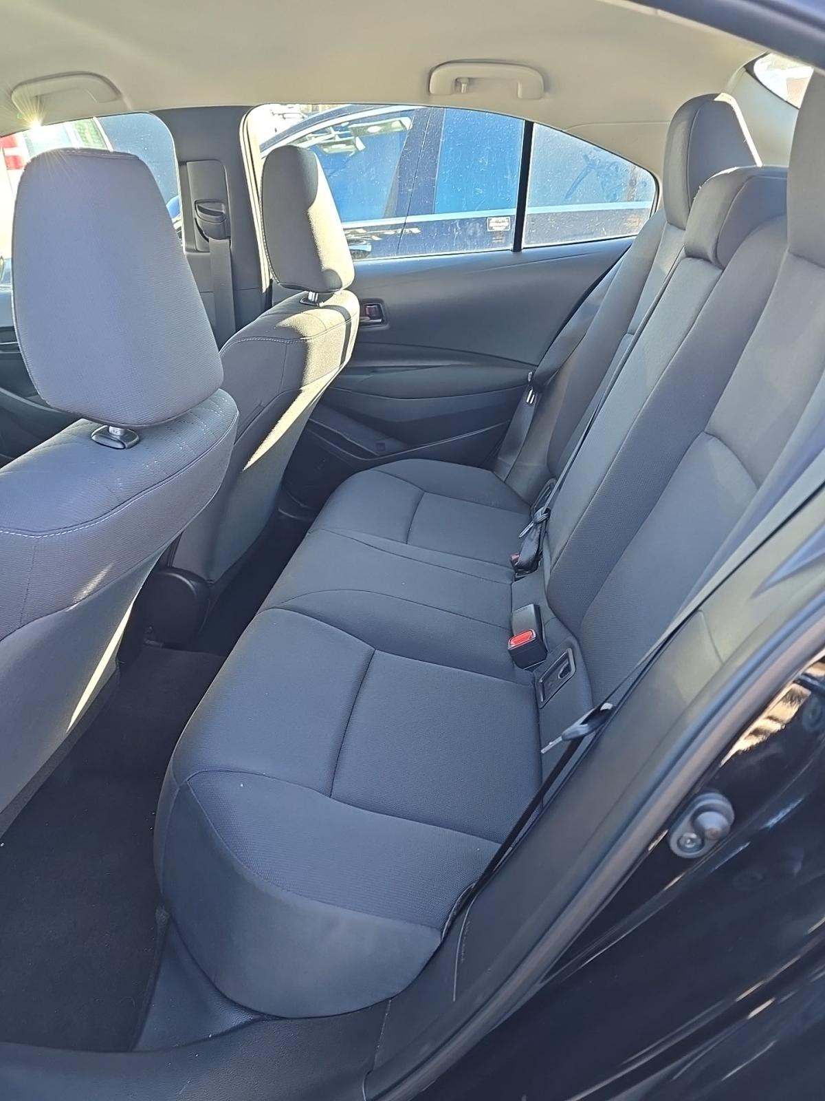 2025 Toyota Corolla LE FWD