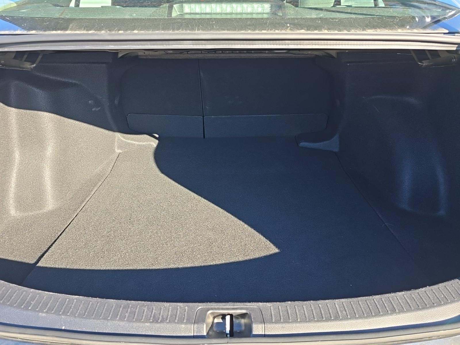 2025 Toyota Corolla LE FWD