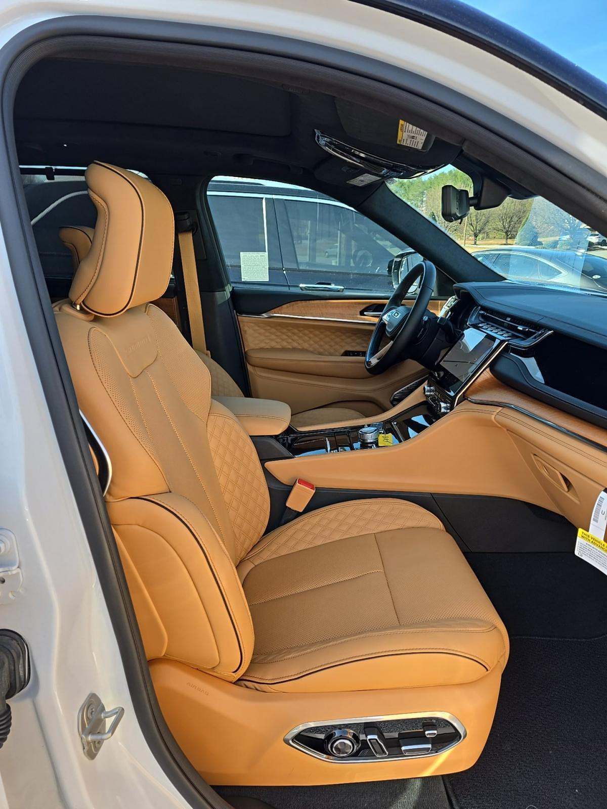 2023 Jeep Grand Cherokee 4xe Summit Reserve AWD