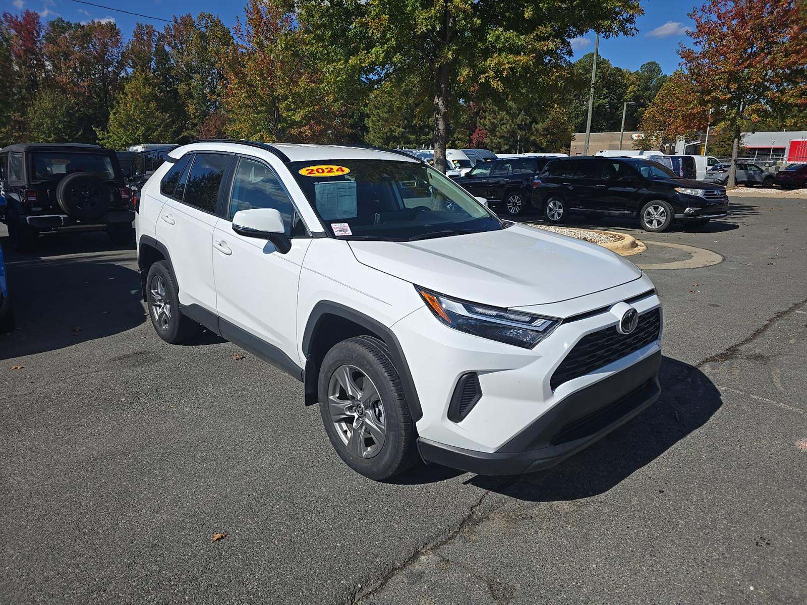 2024 Toyota RAV4 XLE FWD