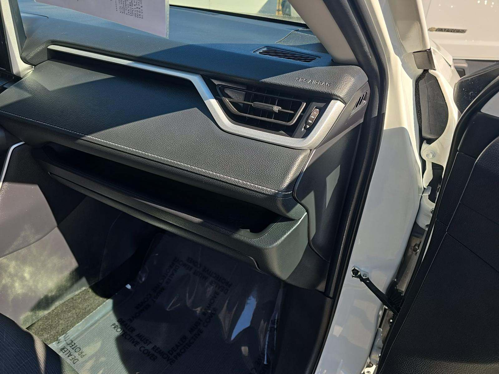 2024 Toyota RAV4 XLE FWD