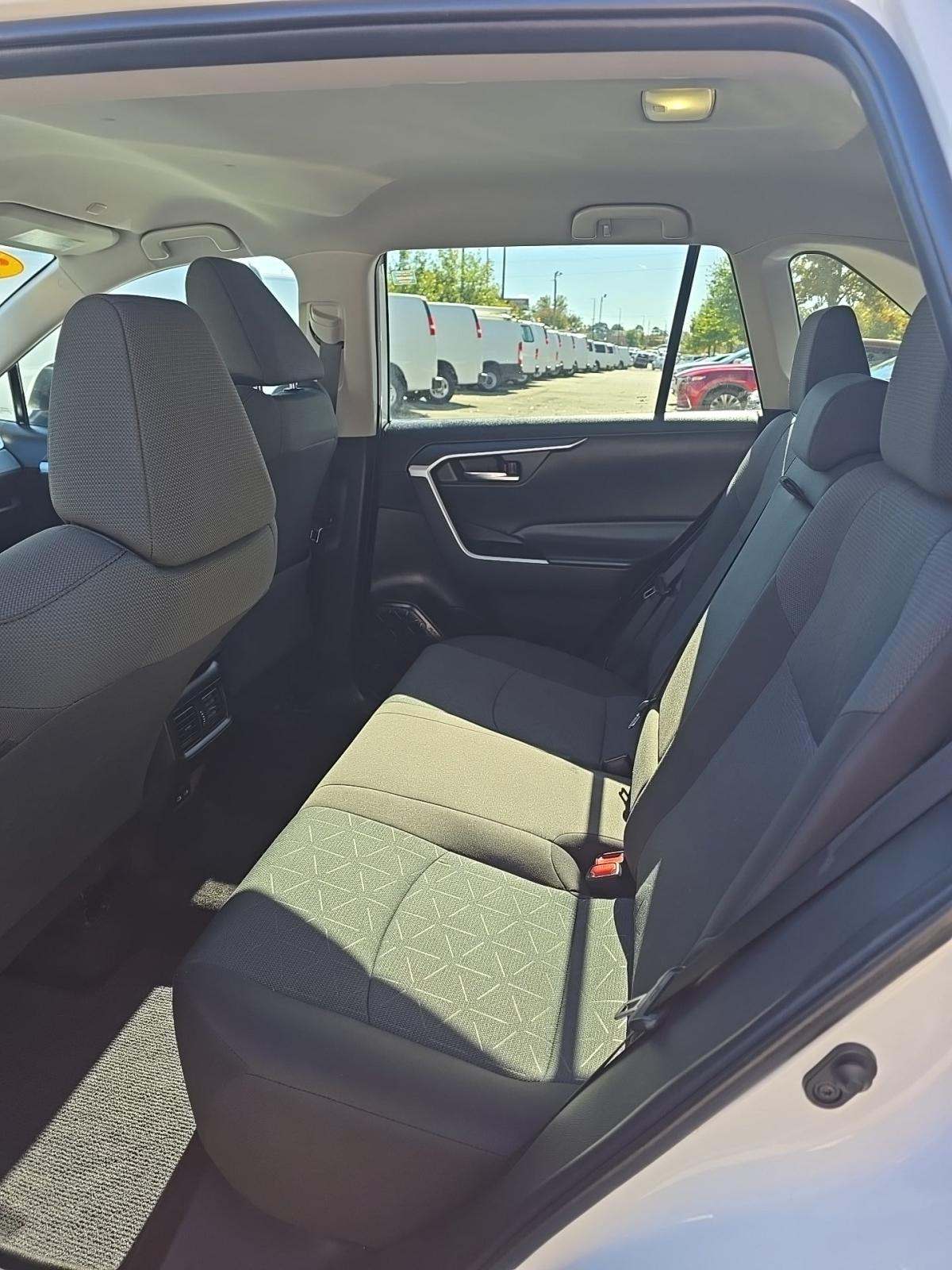 2024 Toyota RAV4 XLE FWD