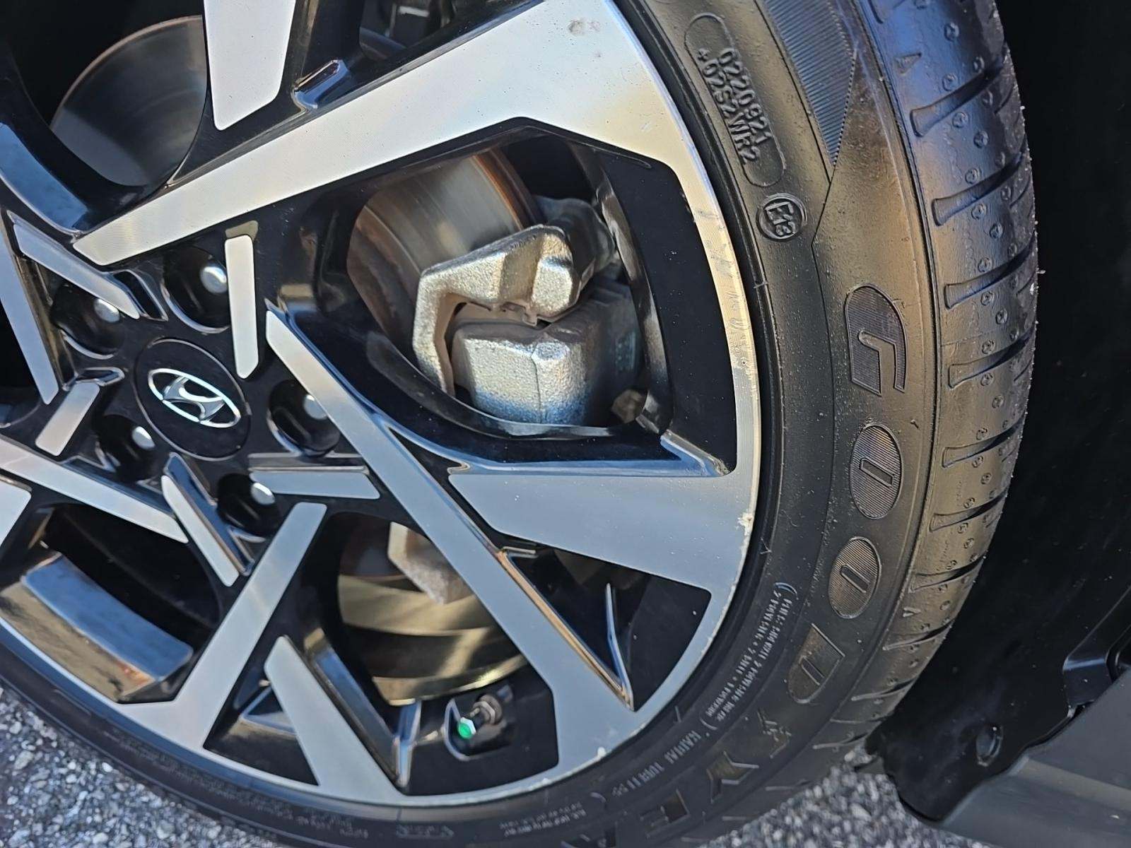 2023 Hyundai Kona Limited AWD