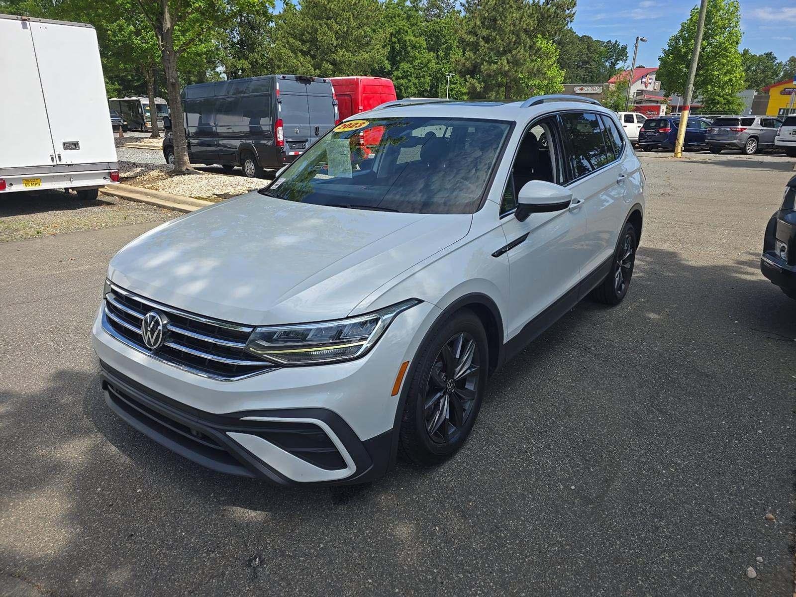 2023 Volkswagen Tiguan 2.0T SE FWD