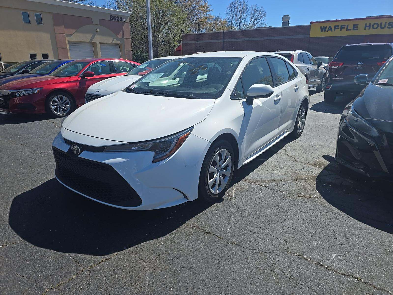 2022 Toyota Corolla LE FWD