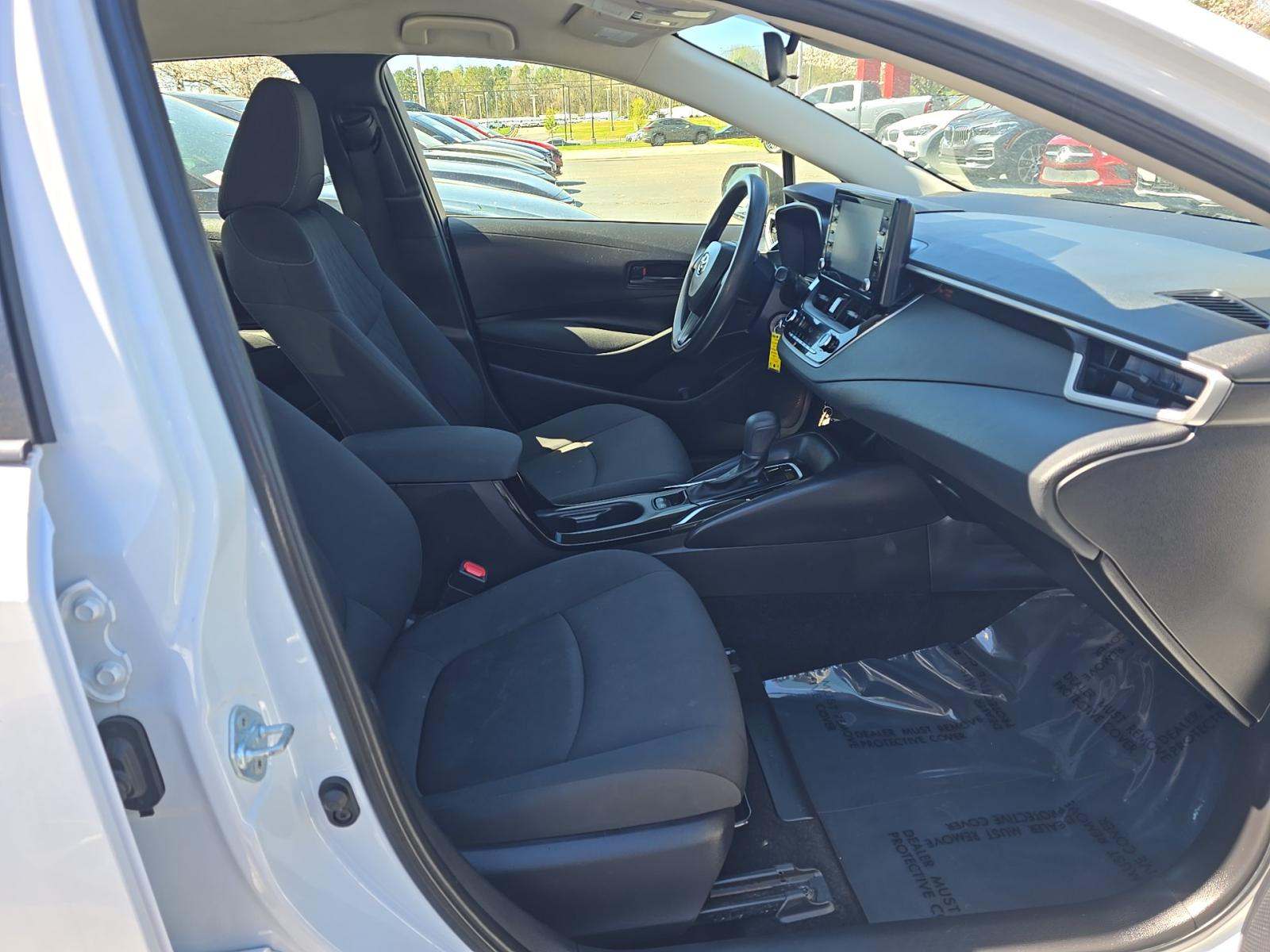 2022 Toyota Corolla LE FWD