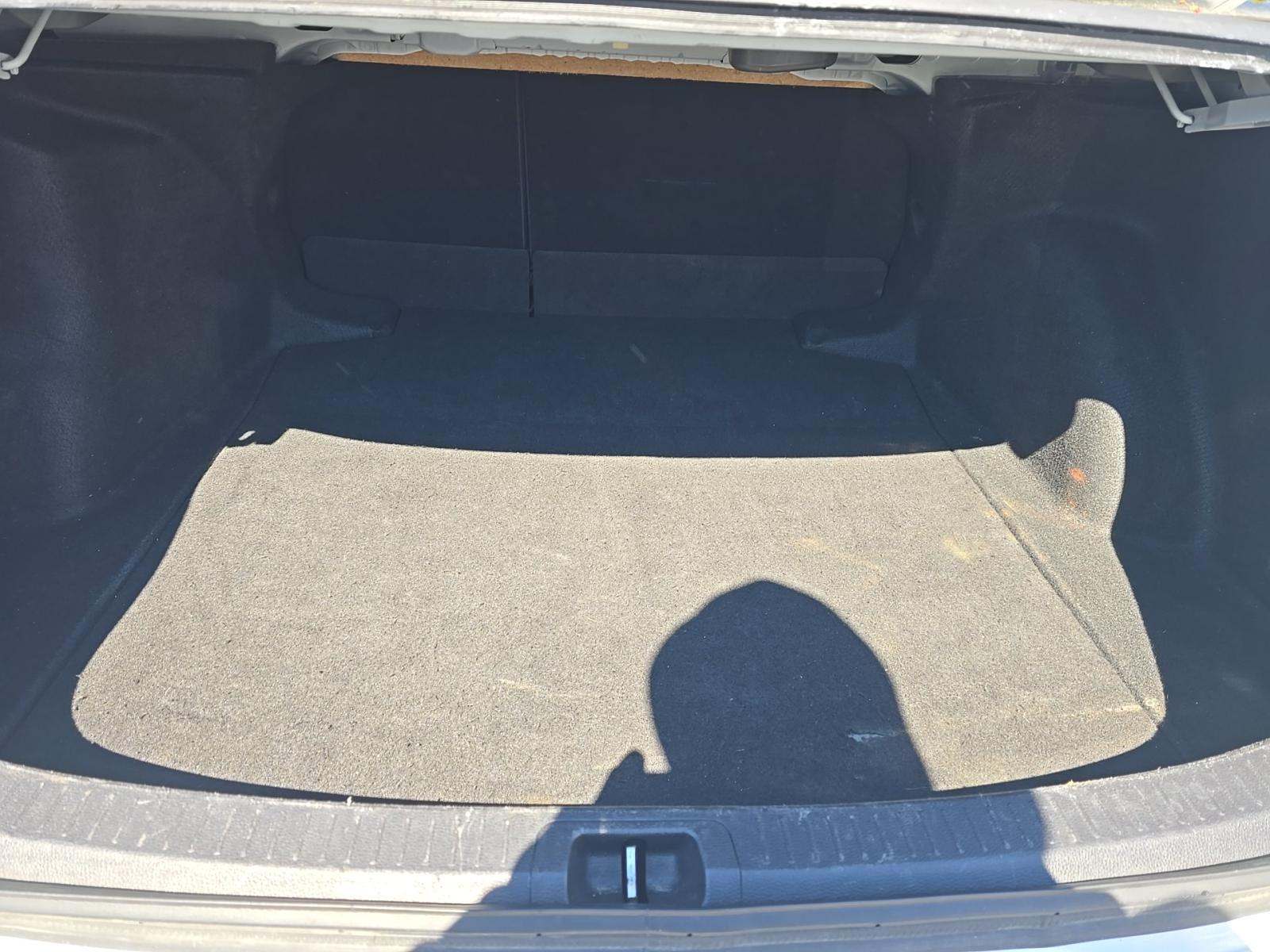 2022 Toyota Corolla LE FWD