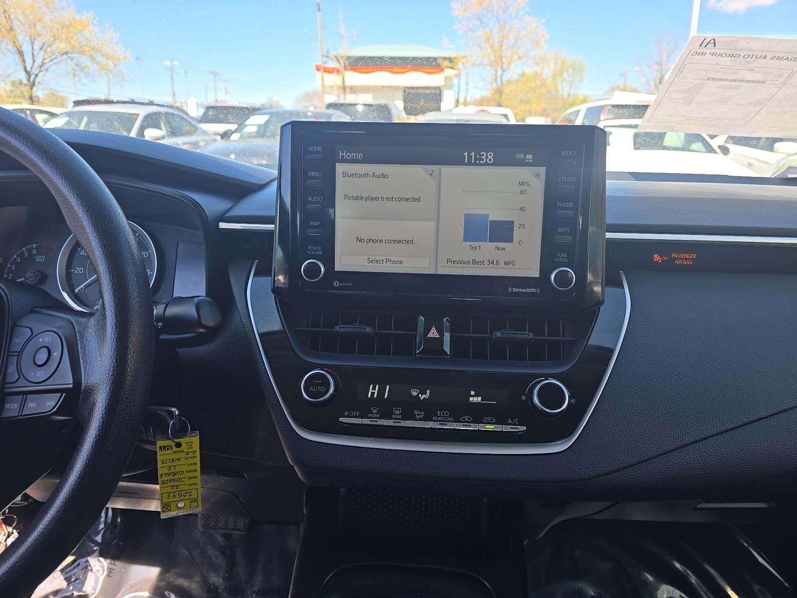 2022 Toyota Corolla LE FWD