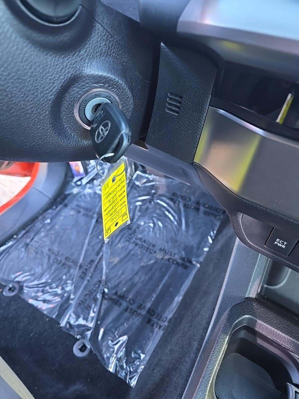 2016 Toyota Tacoma SR5 RWD